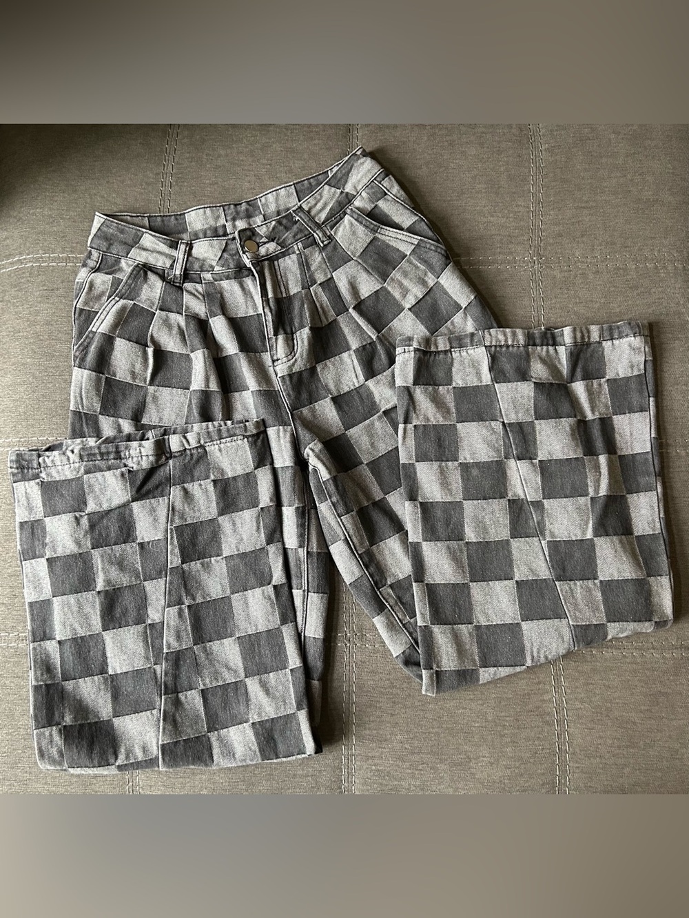 EUC Checkered Gray Wide-Leg Pants SIZE 4